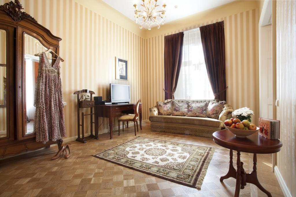 Malpils Manor Otel Oda fotoğraf